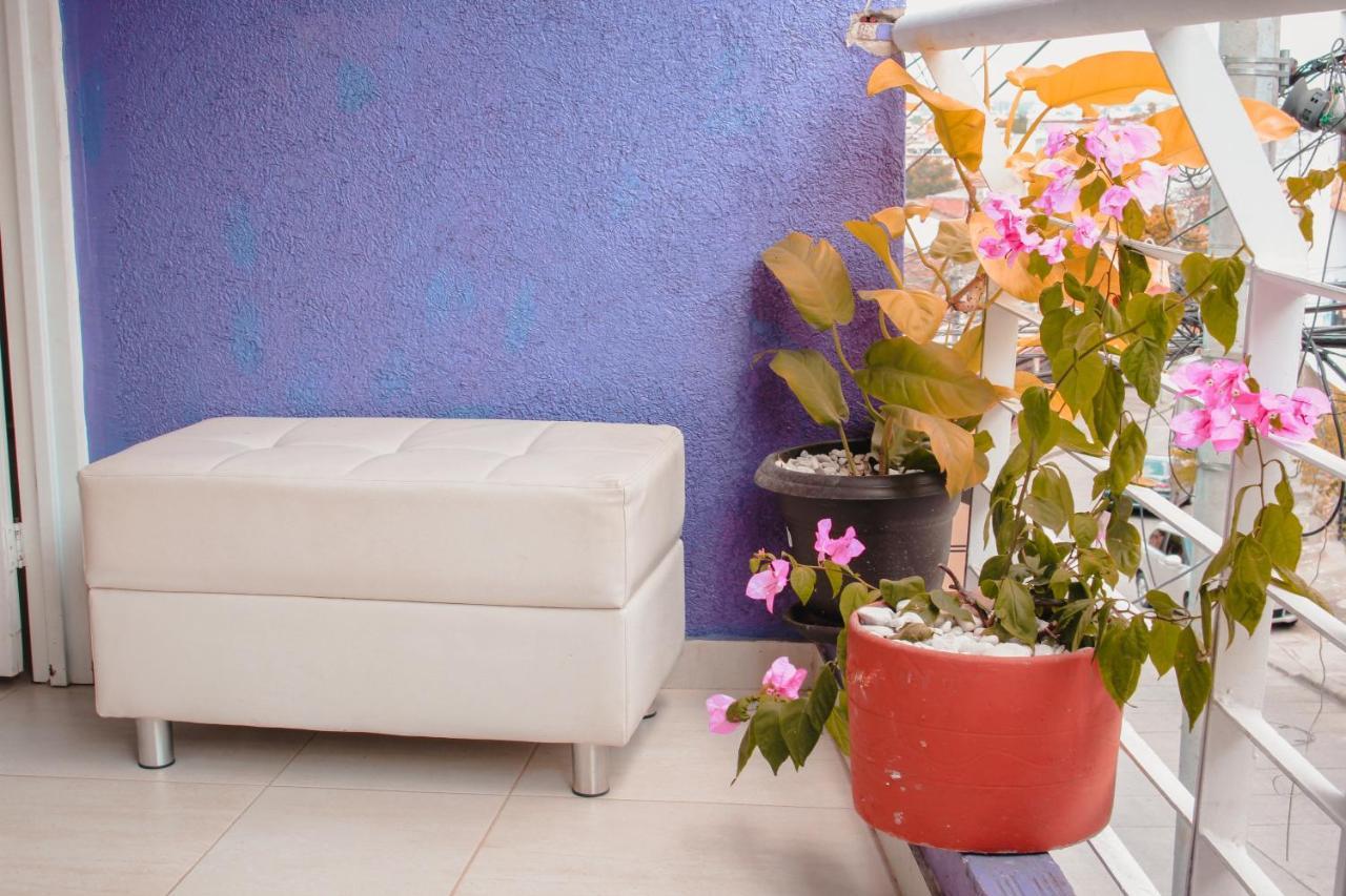 Hostal La Mercedes Street كالي المظهر الخارجي الصورة